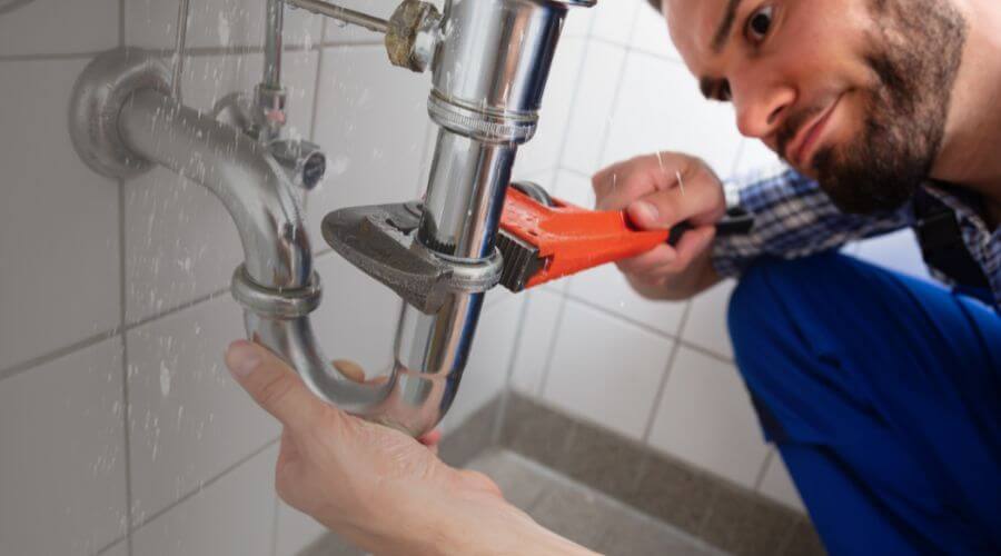 Professional same day plumber services in Saint Anthony, IA